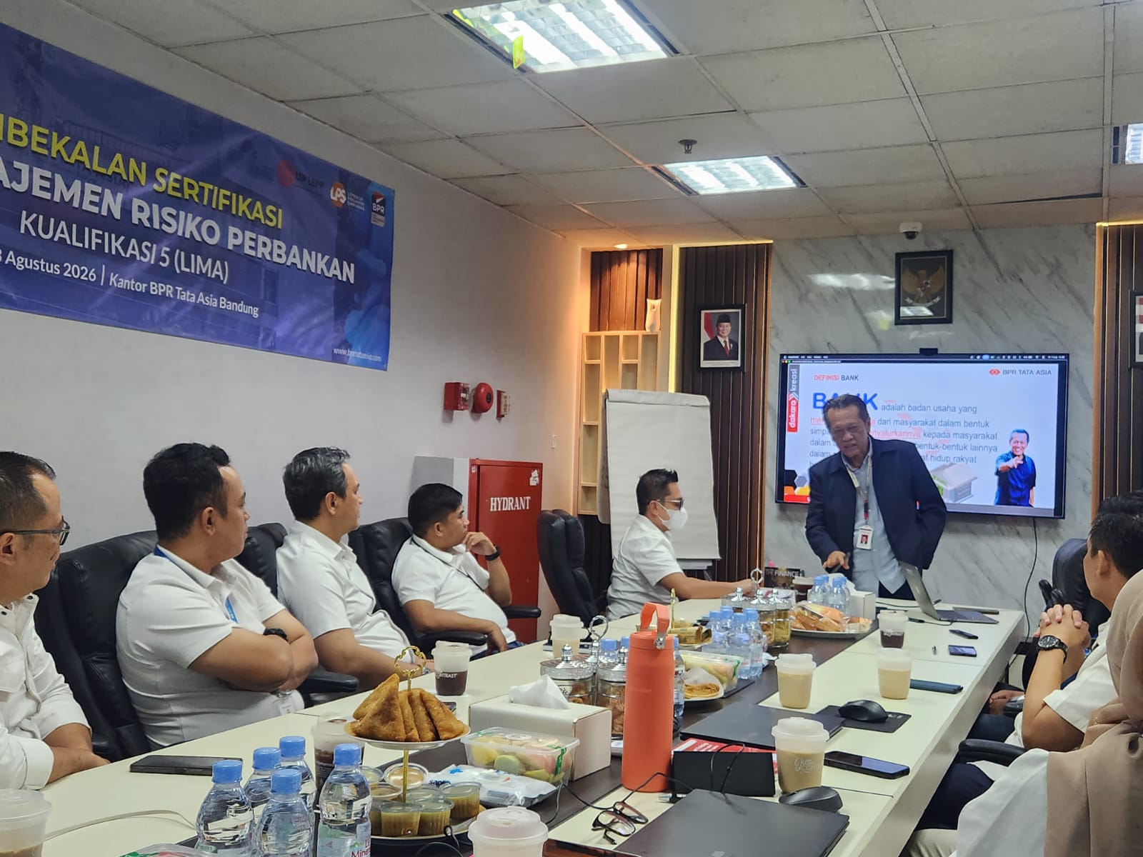 Bersama Dakara Kreasi, BPR Tata Asia Perkuat SDM melalui Pembekalan Sertifikasi KKNI Manajemen Risiko